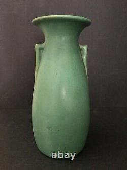 Teco 9 1/8 Tall Double Buttress Vase Arts & Crafts Prairie School Design