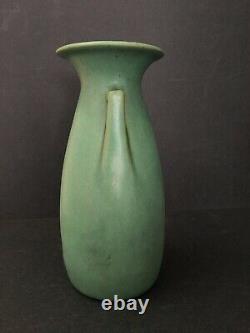 Teco 9 1/8 Tall Double Buttress Vase Arts & Crafts Prairie School Design