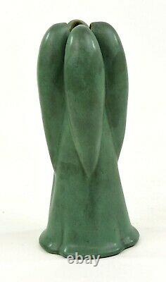 Teco Pottery Arts And Crafts Green 9 Tall Vase Shape Number 186