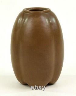 Teco Pottery Arts And Crafts Period Vase Shape Number 114 Fritz Albert