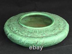 Teco Pottery Matte Green Arts & Crafts Bowl #136 Fritz Albert Design Antique