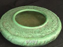 Teco Pottery Matte Green Arts & Crafts Bowl #136 Fritz Albert Design Antique