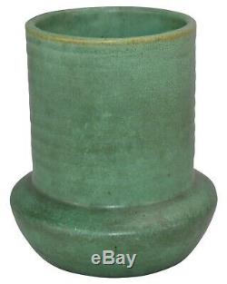 Teco Pottery Organic Matte Green Ribbed Arts and Crafts Vase Shape 363