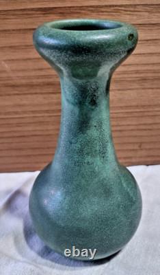 Teco Pottery Vase Matte Green Arts & Crafts 7-1/2'