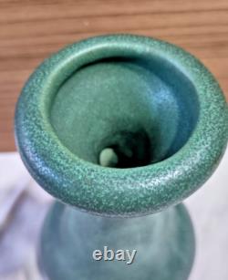 Teco Pottery Vase Matte Green Arts & Crafts 7-1/2'
