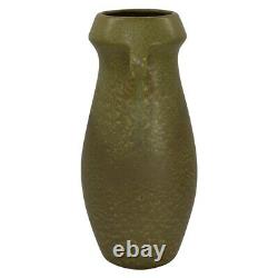 Van Briggle 1904 Vintage Arts and Crafts Pottery Matte Green Vase 221