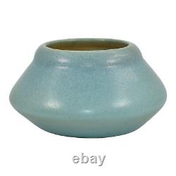 Van Briggle 1905 Vintage Arts And Crafts Pottery Light Blue Ceramic Bowl Vase 50