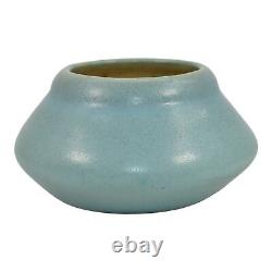 Van Briggle 1905 Vintage Arts And Crafts Pottery Light Blue Ceramic Bowl Vase 50