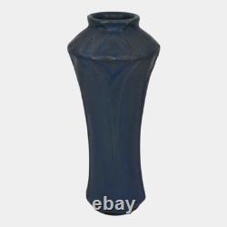 Van Briggle 1907-12 Arts And Crafts Pottery Blue Ceramic Vase 676
