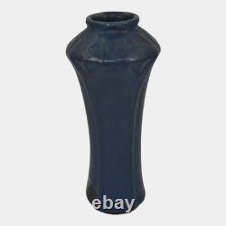 Van Briggle 1907-12 Arts And Crafts Pottery Blue Ceramic Vase 676