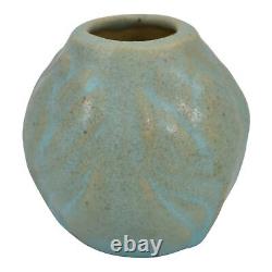 Van Briggle 1907-12 Vintage Arts And Crafts Pottery Crocus Blue Ceramic Vase 194