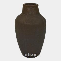 Van Briggle 1907-12 Vintage Arts And Crafts Pottery Dark Brown Blue Ceramic Vase