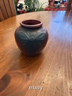 Van Briggle 1920s Vintage Arts And Crafts Pottery Mulberry Butterfly Vase 688