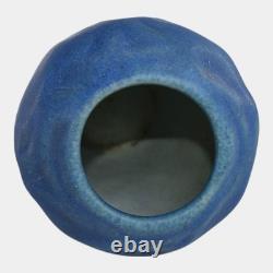 Van Briggle 1922-26 Arts And Crafts Pottery Blue Vase 859