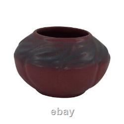 Van Briggle Art Pottery 1920s Arts And Crafts Pottery Mulberry Leaves Vase 733