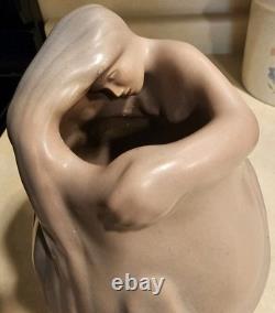 Van Briggle Lorelei vase