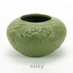 Van Briggle Pottery 1905 vase unknown shape Arts & Crafts matte green red clay