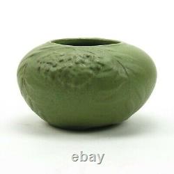 Van Briggle Pottery 1905 vase unknown shape Arts & Crafts matte green red clay