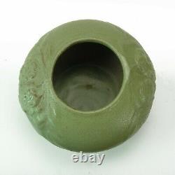 Van Briggle Pottery 1905 vase unknown shape Arts & Crafts matte green red clay