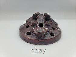 Van Briggle Pottery 1915 three frog Mulberry glaze flower holder Arts & Crafts