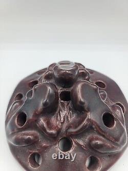 Van Briggle Pottery 1915 three frog Mulberry glaze flower holder Arts & Crafts