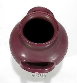 Van Briggle Pottery 1917 Arts & Crafts Mulberry red 2 handle arrowhead vase
