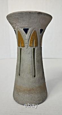 Vintage 10 Roseville Pottery Arts & Crafts Mostique Arrow Vase 164 Ceramic