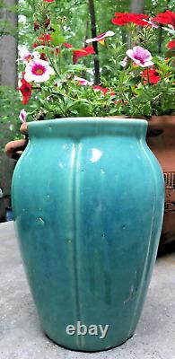 Vintage Arts & Crafts Style Zanesville Stoneware Co. 8-1/2 #837 Gloss Aqua Vase