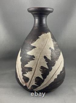 Vintage Canadian Pottery Vase, Sgraffito Leaves, 8.5 H, Vancouver Island