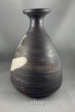 Vintage Canadian Pottery Vase, Sgraffito Leaves, 8.5 H, Vancouver Island