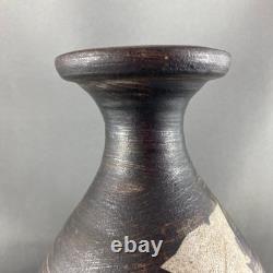 Vintage Canadian Pottery Vase, Sgraffito Leaves, 8.5 H, Vancouver Island