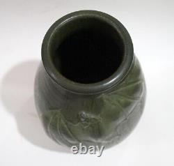 Vintage Ephraim Faience Pottery FIRST BAT VASE Matte Green Arts & Crafts