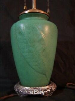 Vintage Matte Green Tobacco Leaf Pottery Lamp Zanesville Grueby Arts & Crafts