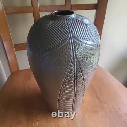 Vintage Nancee Meeker Pottery Raku Hand Carved Jar Vase Organic Arts & Crafts
