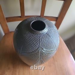 Vintage Nancee Meeker Pottery Raku Hand Carved Jar Vase Organic Arts & Crafts