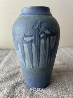 Vintage Newcomb College Pottery, Moon And Moss Vase, 7 1/4 Tall
