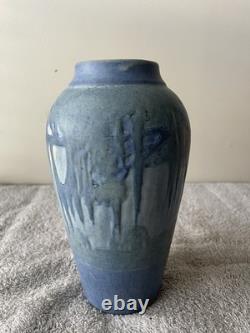 Vintage Newcomb College Pottery, Moon And Moss Vase, 7 1/4 Tall