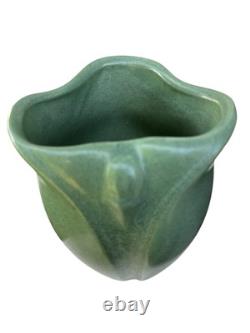 Vintage ROYAL HAEGER Arts Crafts Mission Revival Matte Green Petal Vase 7 TAGS