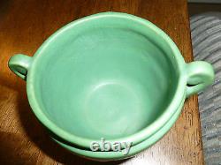 Vintage Roseville Matt Green pattern Flower pot 548 USA Arts & Crafts