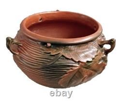Vintage Roseville Pottery Busberry Hanging Basket #465-5