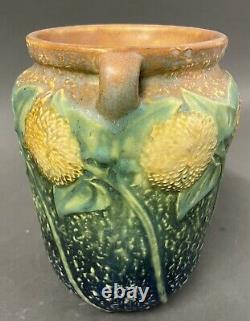 Vintage Roseville Pottery Sunflower Arts & Crafts Doubled Handled Vase #487-6