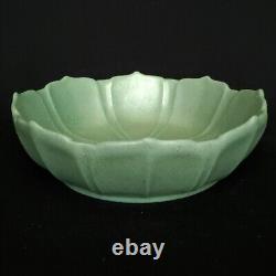 Vintage Royal Haeger Arts & Crafts Mission Revival Matte Green Lotus Bowl 10