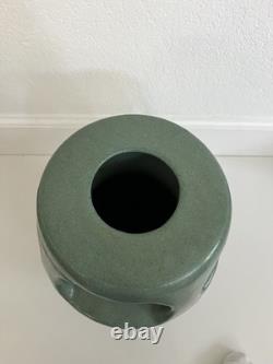 Vintage Royal Haeger Arts & Crafts Mission Revival Matte Green Vase 12