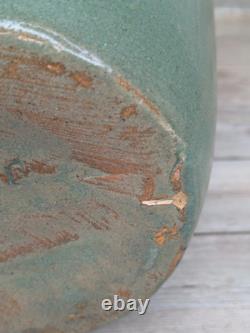 Vintage ZANESVILLE Matte Green Arts And Crafts Pottery Vase 12
