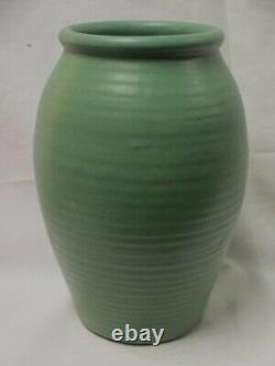 Vintage Zanesville Stoneware Matte Green Vase. Turned #519 Arts Crafts Mission