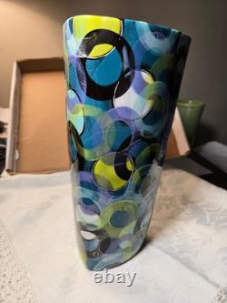 Vtg. Artist made/signed circular patterned vase 1992