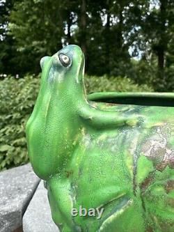 WELLER ARTS & CRAFTS POTTERY COPPERTONE RARE VASE FROG RIM KILN STAMP c1920's