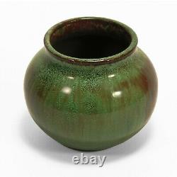 WJW Walley Pottery green brown feathered flambe glaze vase arts & crafts