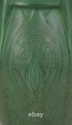 Weller 9.5 Tall Arts And Crafts Matt Green Vase With Incised Design