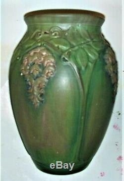 Weller Art Pottery Matt Ware Fru Russet Wisteria Vase Arts Crafts Green